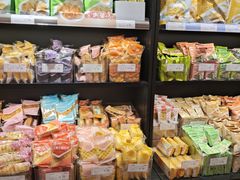 零售区-良品铺子(五角场万达店)