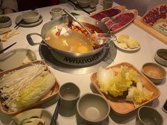 -左庭右院鲜牛肉火锅(新梅广场店)