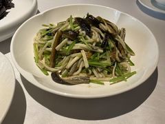 茭白炒现划鳝丝-玫瑰厅上海菜(兴国路店)