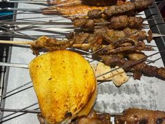 -最先生·烧烤·火锅·音乐聚会餐厅(大悦城店)