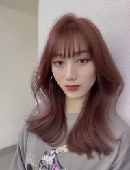 -变画·发型STUDIO