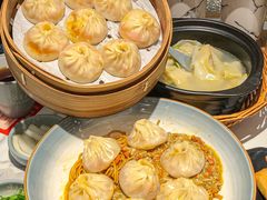 -馋三尺蟹粉小笼(人民广场店)