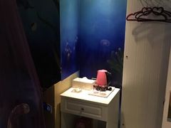 -天鹅恋主题酒店(积玉桥地铁站店)