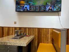 -延小二烤串店(银泰店)
