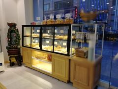 面包甜点陈列柜-执茶识麦(万达华府店)
