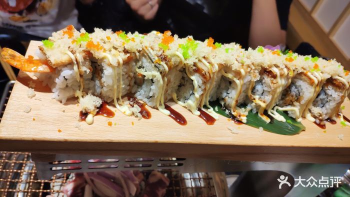 九田家黑牛烤肉(龙湖店)炸虾鳗鱼卷图片