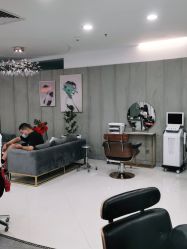 -八佰伴8008星级形象店