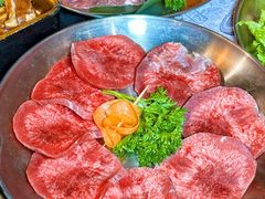 -香猪坊韩国烤肉专属门店(魏公村店)