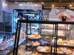 面包甜点陈列柜-罗森尼娜(德思勤店)