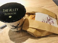 -THE ALLEY 鹿角巷(华润万象城店)