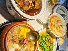 -蜜桃餐厅·伴山(湖滨商业街店)