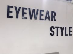 -罗伯特眼镜·蔡司官方授权(罗湖国贸店)
