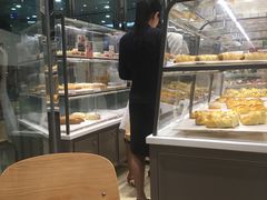 面包甜点陈列柜-BreadTalk面包新语·烘焙蛋糕(高德置地春广场店)