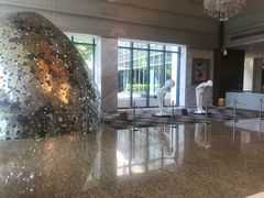 -上海虹桥西郊假日酒店