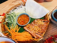 炭烧猪颈肉卷卷拼盘-迷你椰·泰式大排档(虹口店)