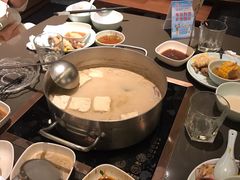 -捞王锅物料理(上海世茂广场店)