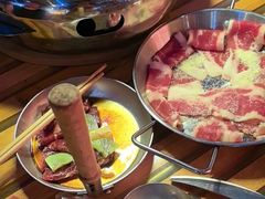 -叽叽扎扎烤肉场(生态城万达店)
