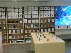 -华为授权体验店(万航渡路)