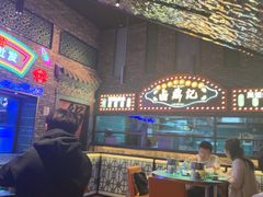 -粤凤佬