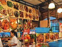 -大树下海鲜饭店