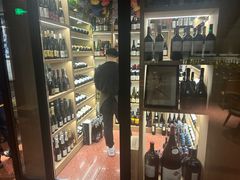 -肆海小川菜酒馆Wine Bistro (青年路店)