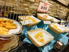 -安徽饭店·白鹭阁自助餐厅(梅山路店)