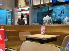 大堂-阿香米线(余姚五彩城店)