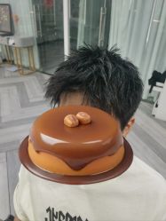 -米娜护肤造型