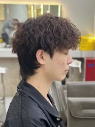 -苏豪路易士·嘉玛发廊