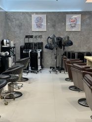 -TONI&GUY