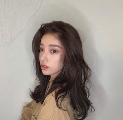 -东秀护肤造型