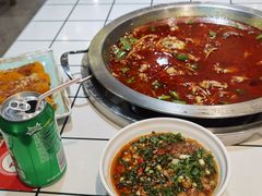 -蛙一刀·麻椒鱼火锅(金仙桥店)