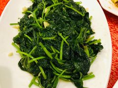 蒜蓉番薯叶-化州大众美食城(宝安老牌店)