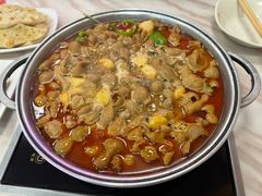 -彭记铁锅肥肠(东四总店)