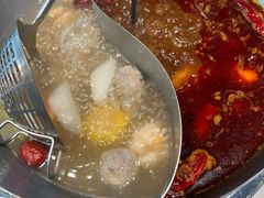 -左庭右院鲜牛肉火锅(金山万达店)