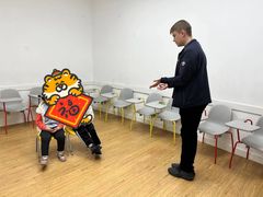 -英孚教育青少儿(昆城广场中心)