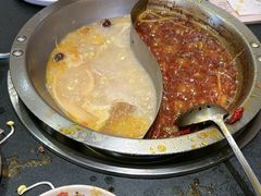 -沸炉重庆老火锅(军事博物馆店)