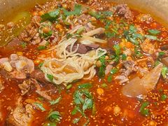 -张翻越·川渝冒菜·武汉黑鸭煲(城北万象城店)