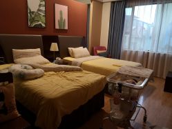 -卓玥国际月子会所(罗山路店)