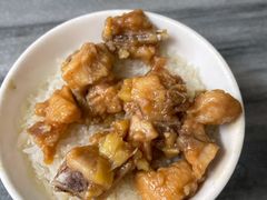 滑鸡蒸饭-品香排骨饭(羊官路店)
