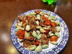 -东口码头·烧鸽子·鱼头泡饼·地方菜(金鹰悦城店)