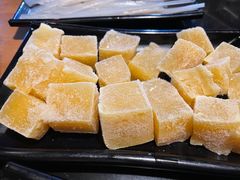 -果松木炭酸菜铜火锅·外婆参鸡汤