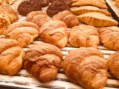 爆浆牛角-丁香西饼屋(桂林路店)