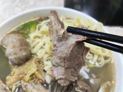 -华威达牛庄(黄埔大道西店)