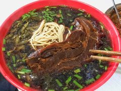 -小龙大肉面馆
