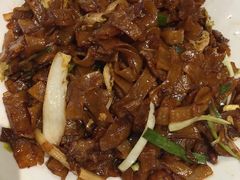 干炒牛河-稻香酒家·34年老字号·港式粤菜(汉街店)