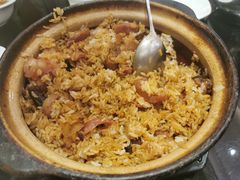 招牌腊味煲仔饭-高第街56号港式餐厅·精选(世茂广场宽厚里大明湖店)
