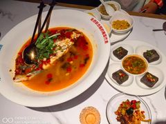 -坛宗剁椒鱼头(河西王府井店)