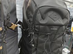 -迪卡侬（洪塘店）-停车场