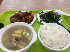 iphone_upload_pic-荣华基·现炒快餐(肇嘉浜路店)